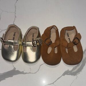 Two Pair Girls Thee Bron Shoes 130 135